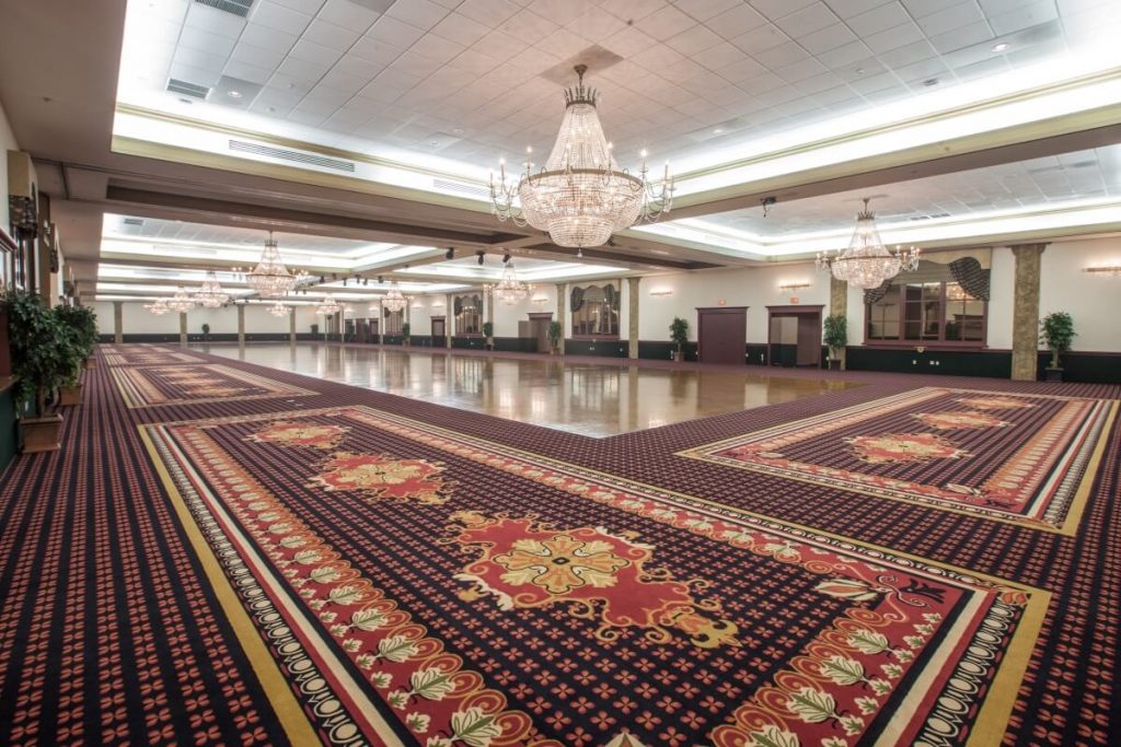 ballroom 15